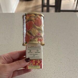Bath and body works x Vera Bradley wall plug in brand new